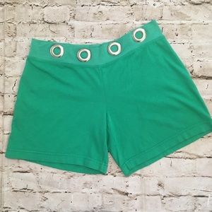 NWOT Spirit  green cotton  detailed shorts size S